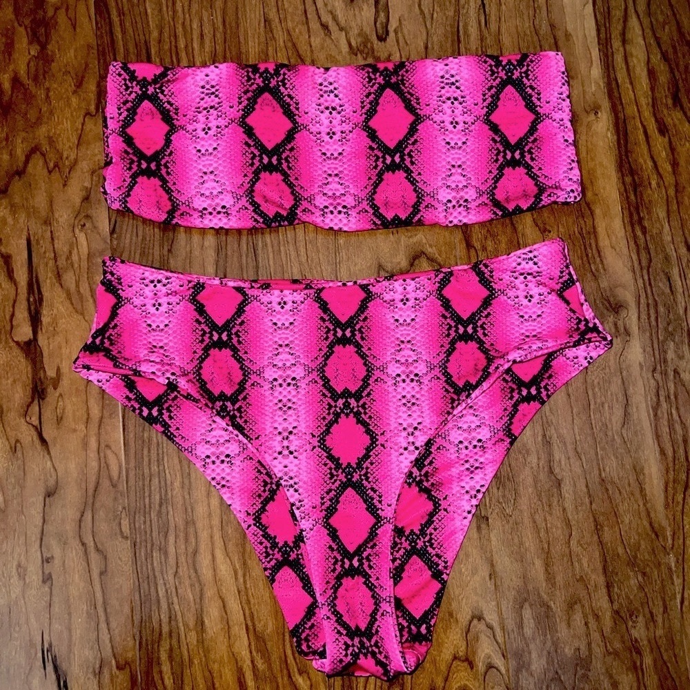 SHEIN Hot Pink Snakeskin Bikini Small/Medium